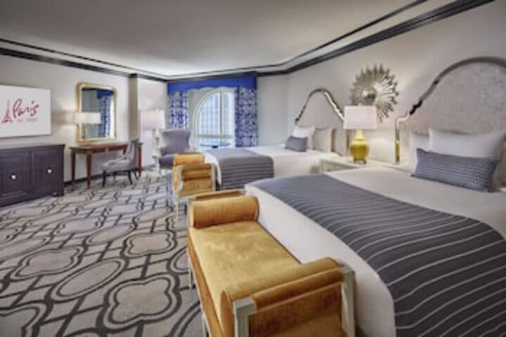 Room 103 of 375