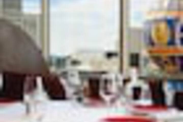 Dining 290 of 375
