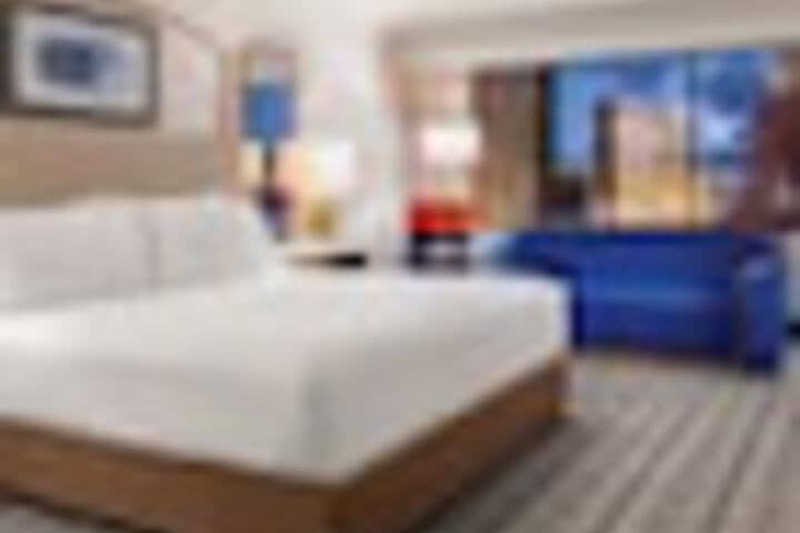 Room 131 of 375
