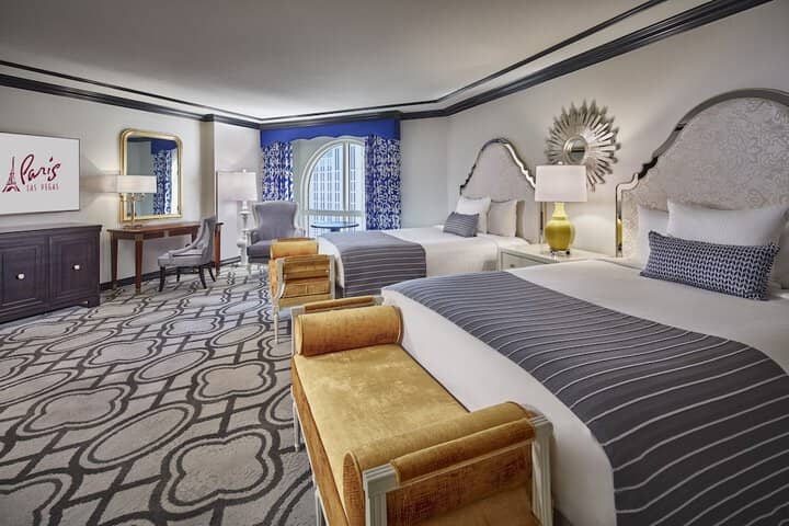Room 105 of 375