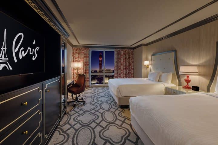 Room 18 of 375