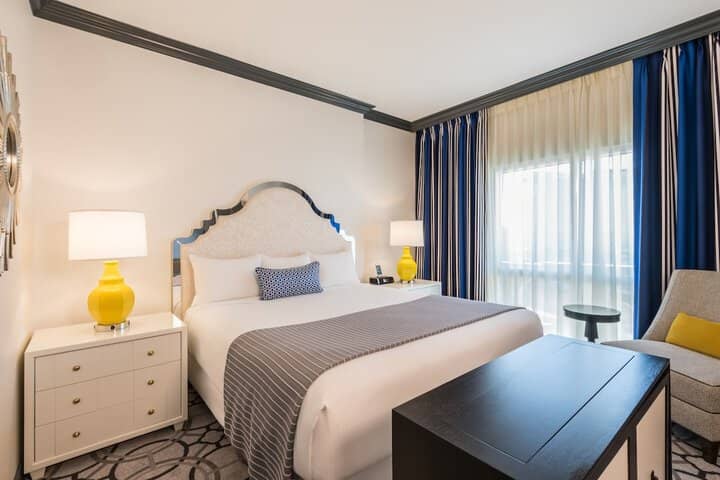 Room 75 of 375