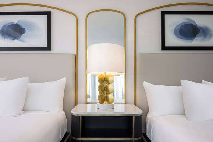 Room 117 of 375